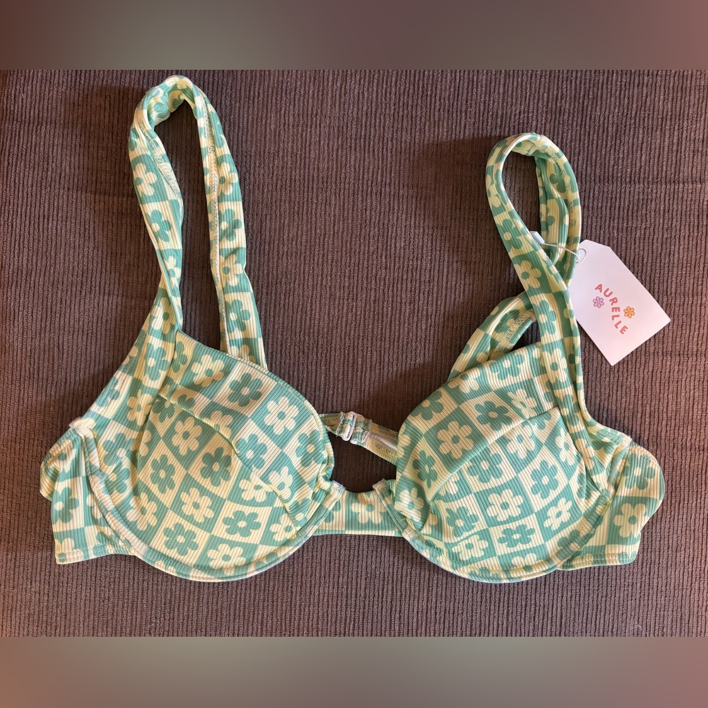 Aurelle Floral Checkered Bikini Top